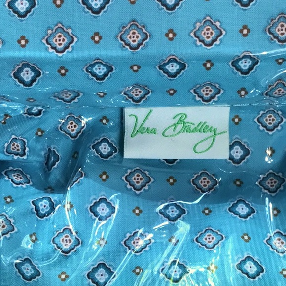 Vera Bradley Kiss And Make Up kisslock cosmetic clutch in Java Blue - Like New! - Picture 8 of 8